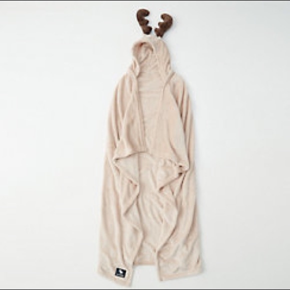 Abercrombie Kids hooded reindeer blanket - Picture 1 of 1